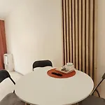 Green Terrace Family Apartment